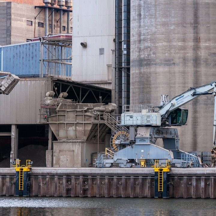 industry, crane, silo-8429764.jpg